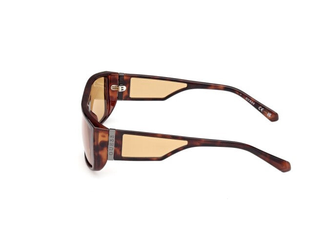 Occhiali da Sole Guess GU00136– Eleganza Moderna e Stile Iconico